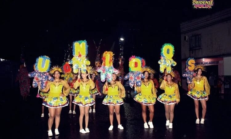 Unidos do Morro e o Carnapauxis 2026 em Óbidos
